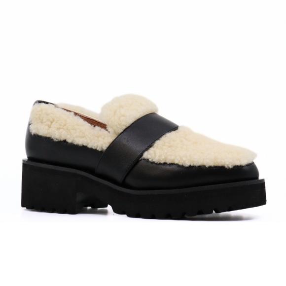 NEW ALL BLACK women's sherpa loafer in black - Picture 1 of 9
